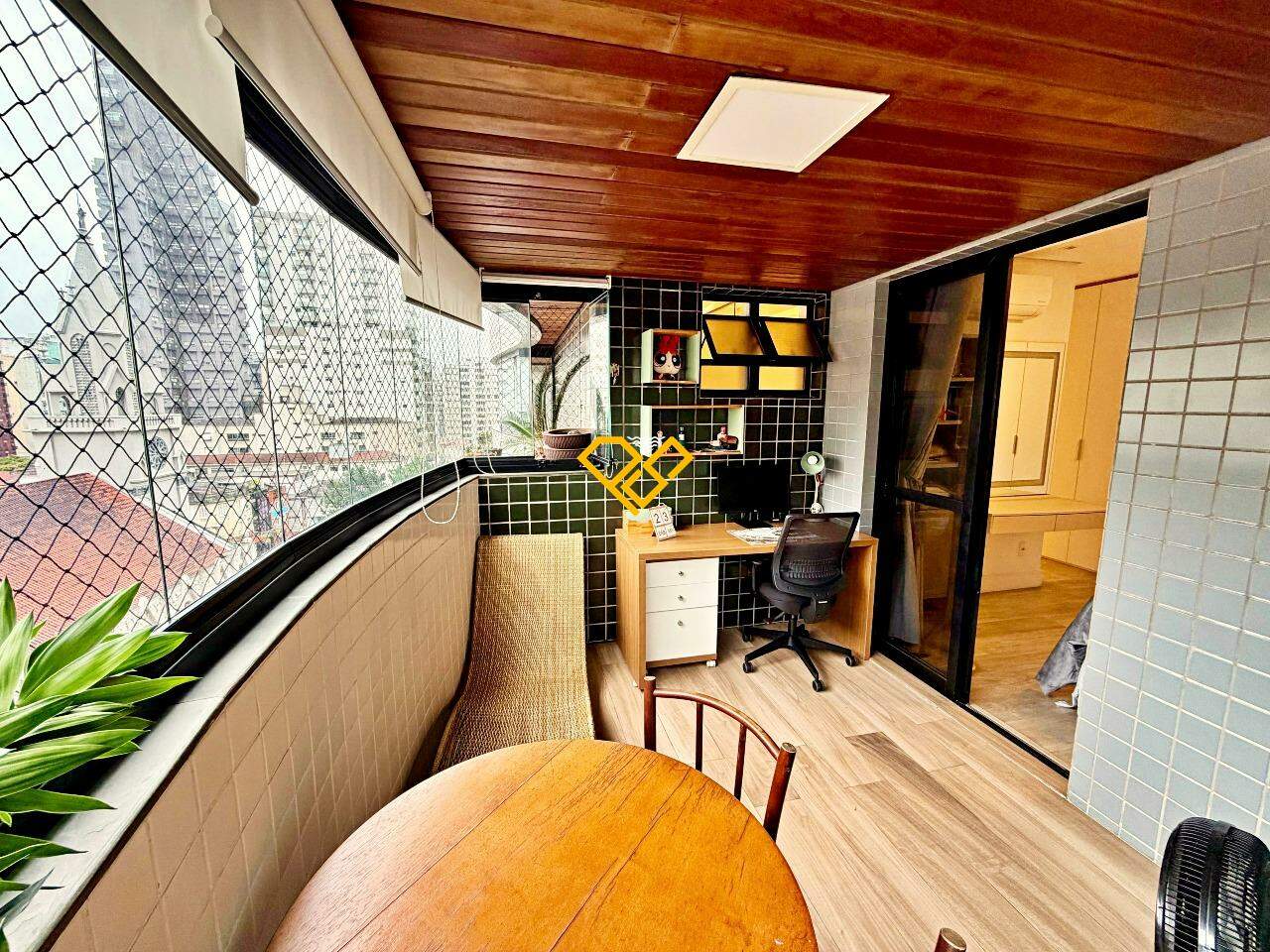 Apartamento à venda no Pompéia: Varanda