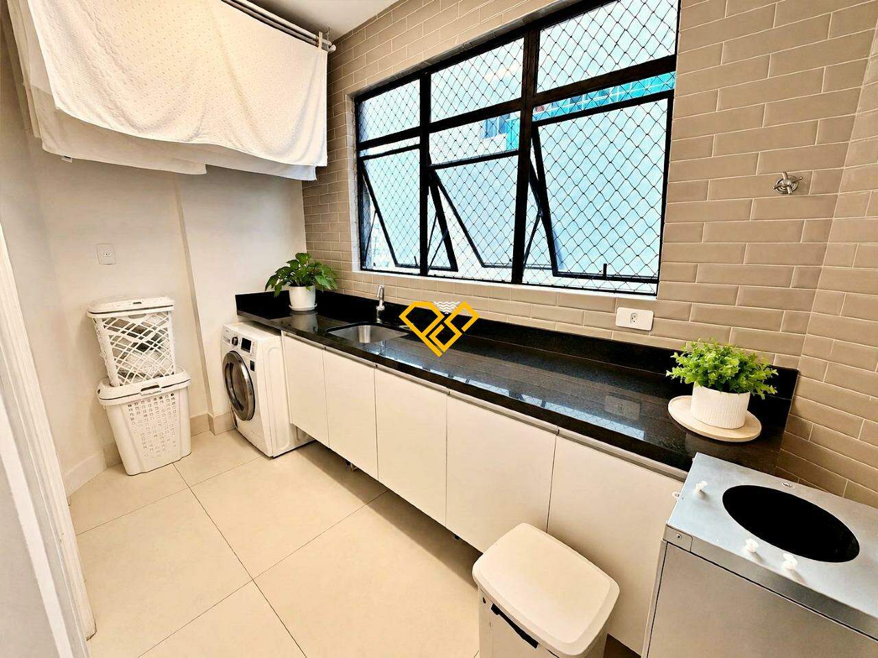 Apartamento à venda no Pompéia: Área de serviço