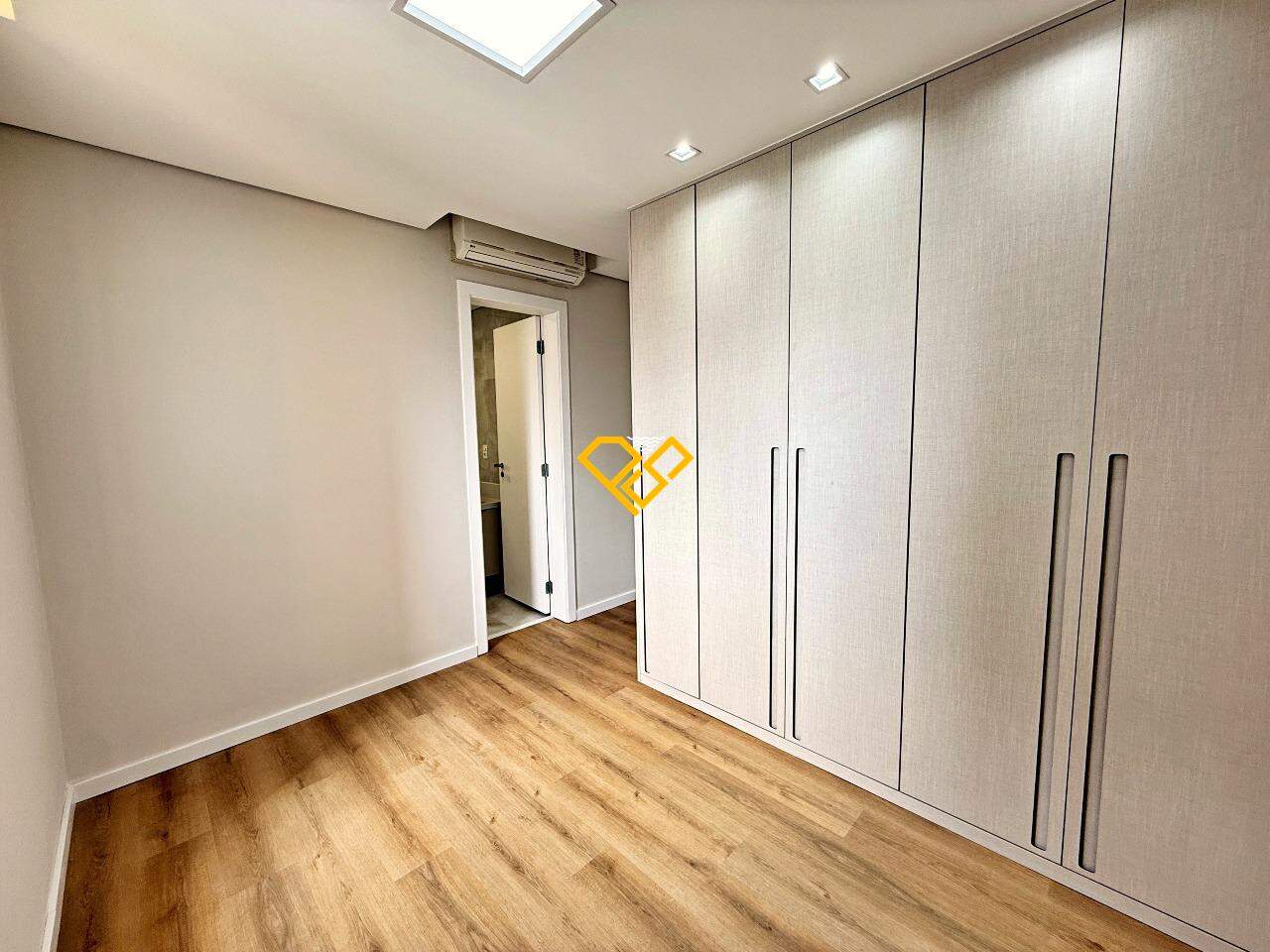 Apartamento à venda no Gonzaga: Dormitório 2 - suíte