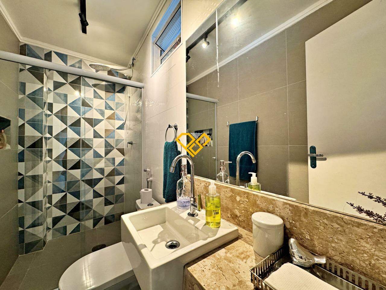 Casa à venda no Vila Belmiro: Lavabo