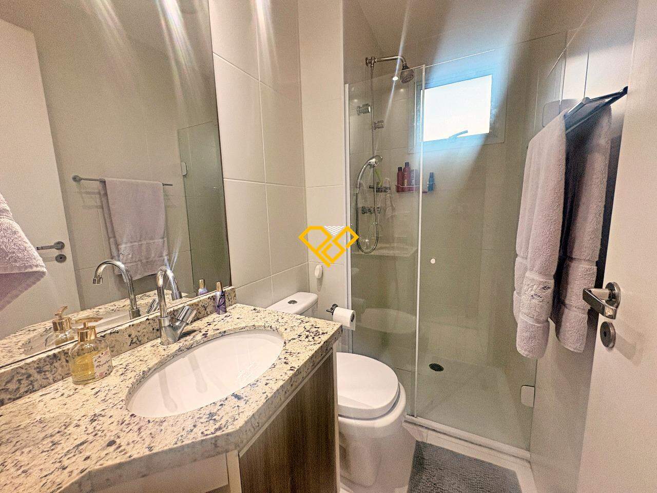 Apartamento à venda no José Menino: Wc suíte