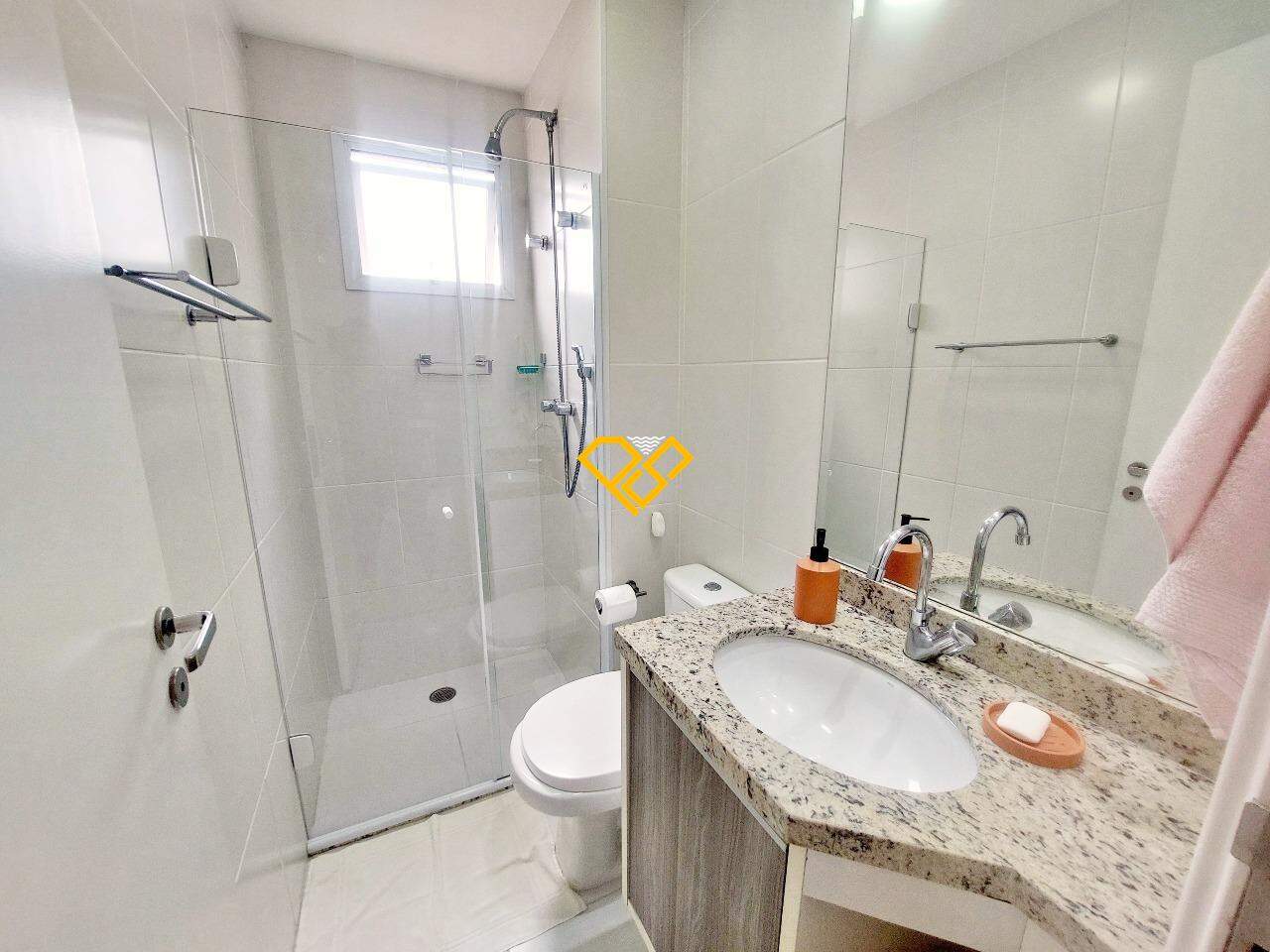 Apartamento à venda no José Menino: Wc social