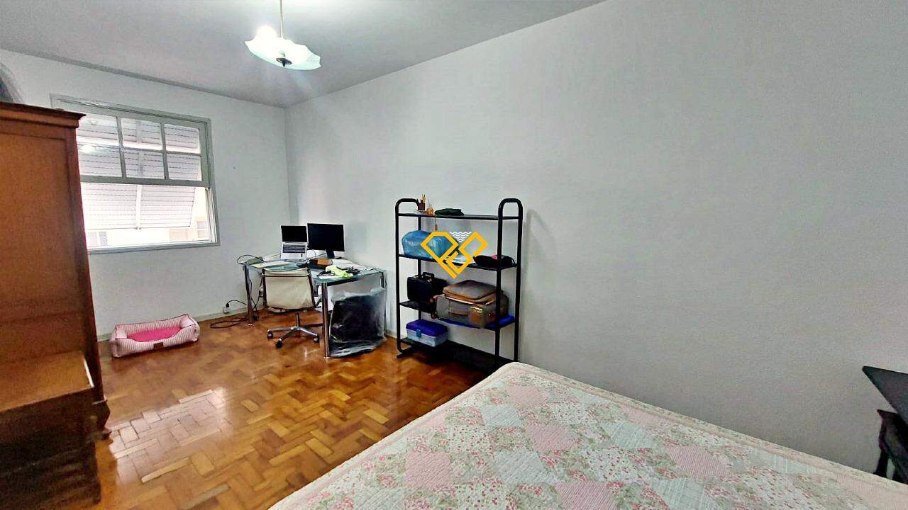 Apartamento à venda no Ponta da Praia: 
