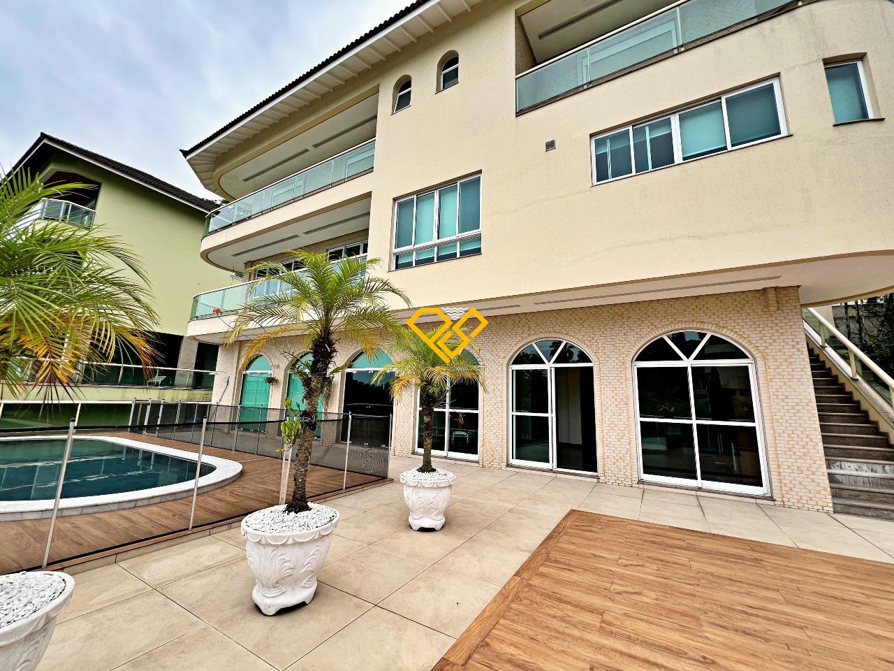 Casa à venda no Santa Terezinha: 