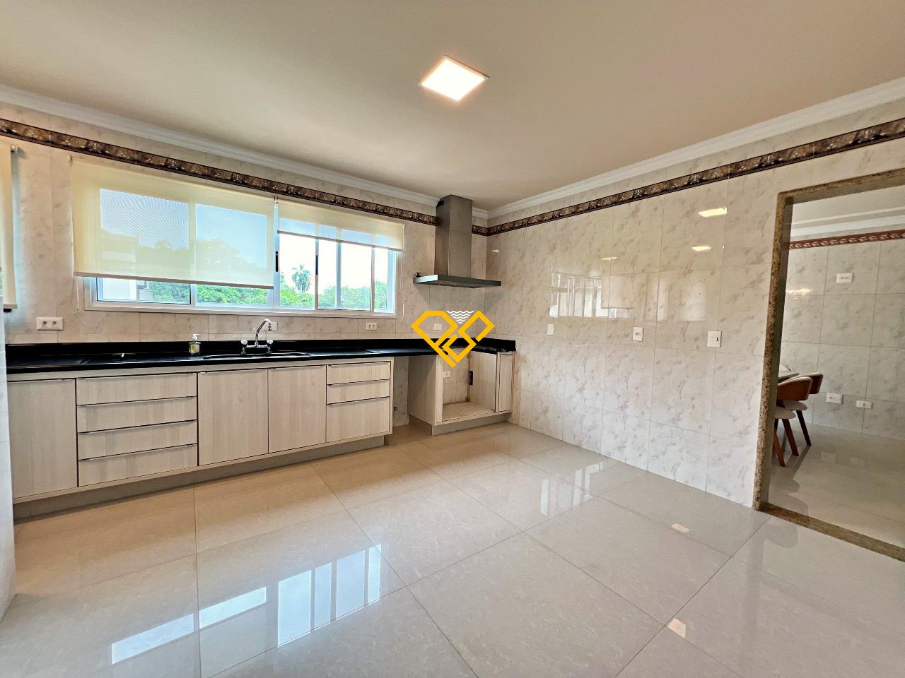 Casa à venda no Santa Terezinha: cozinha