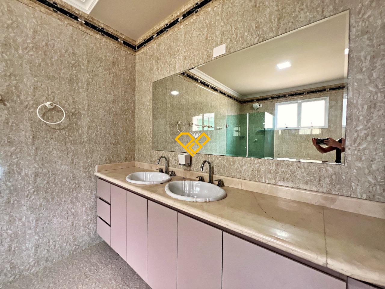 Casa à venda no Santa Terezinha: Suíte