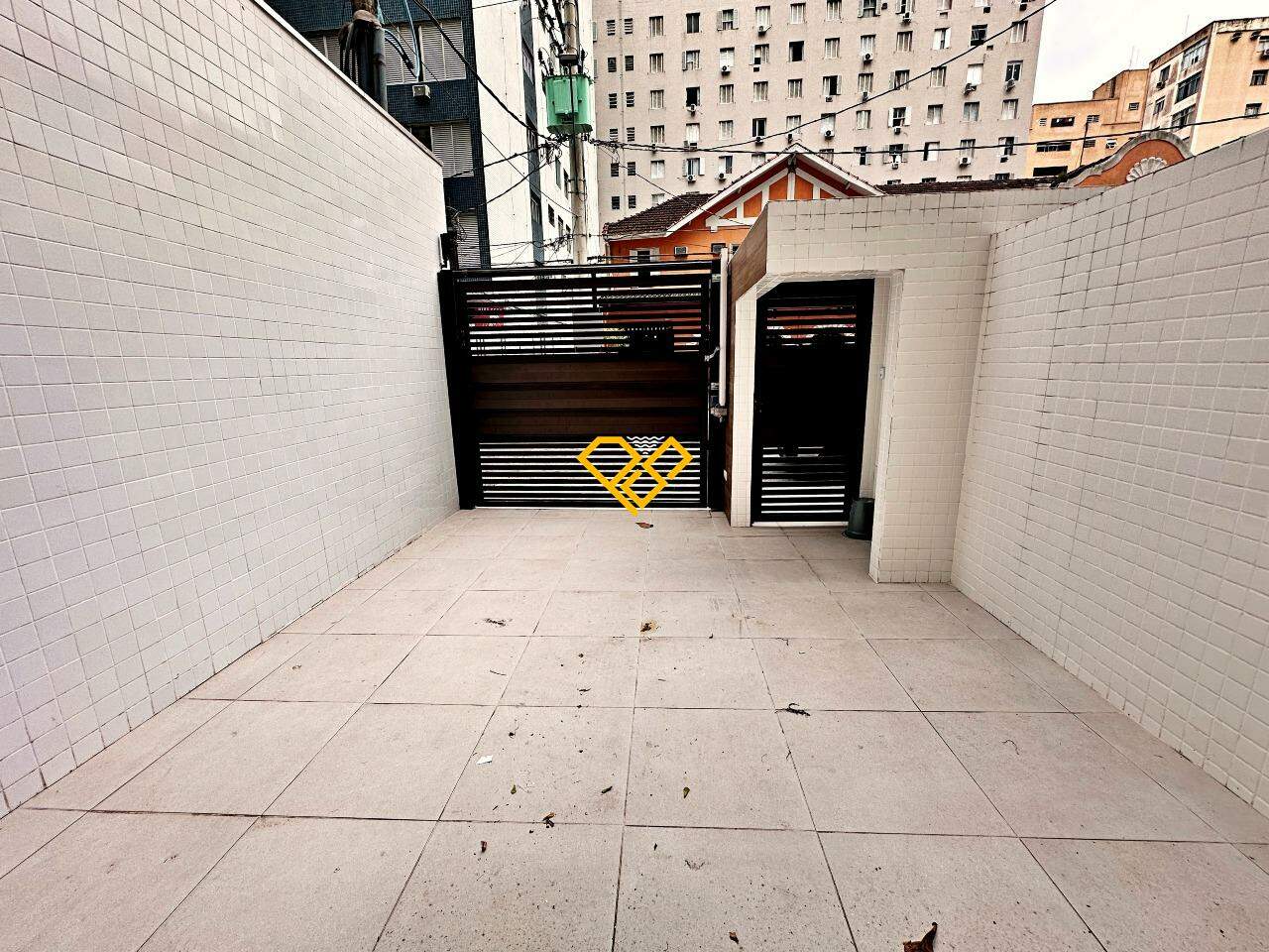 Casa à venda no José Menino: Garagem