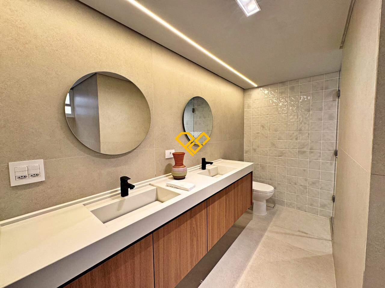 Apartamento à venda no Pompéia: Wc suíte 1 - master