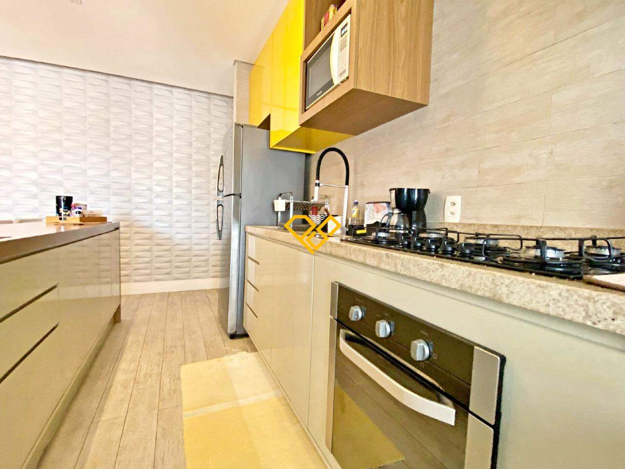 Apartamento à venda no Estuário: Cozinha
