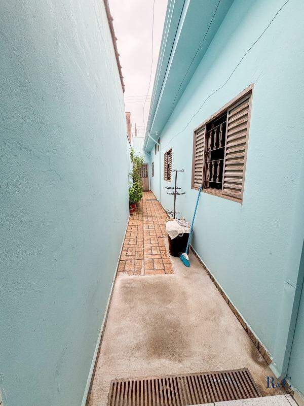 Casa à venda no Jardim Vera Cruz III: 