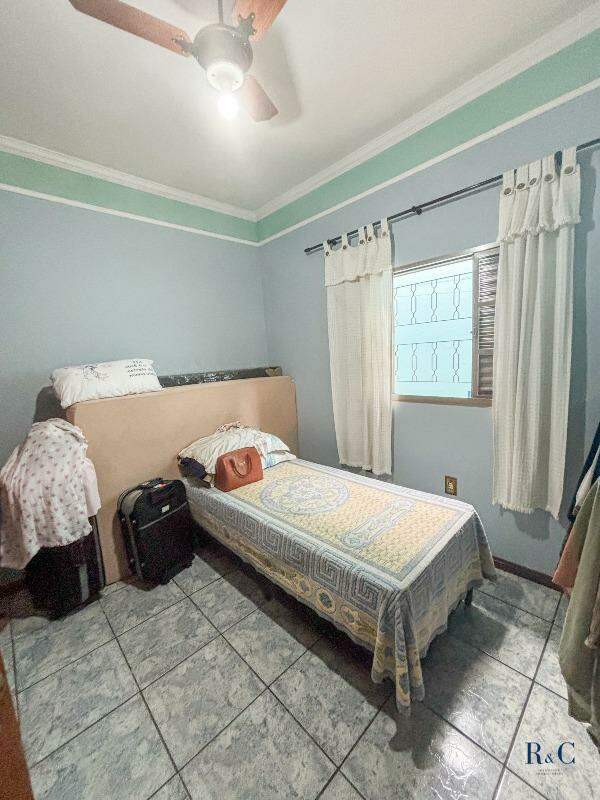 Casa à venda no Jardim Vera Cruz III: 