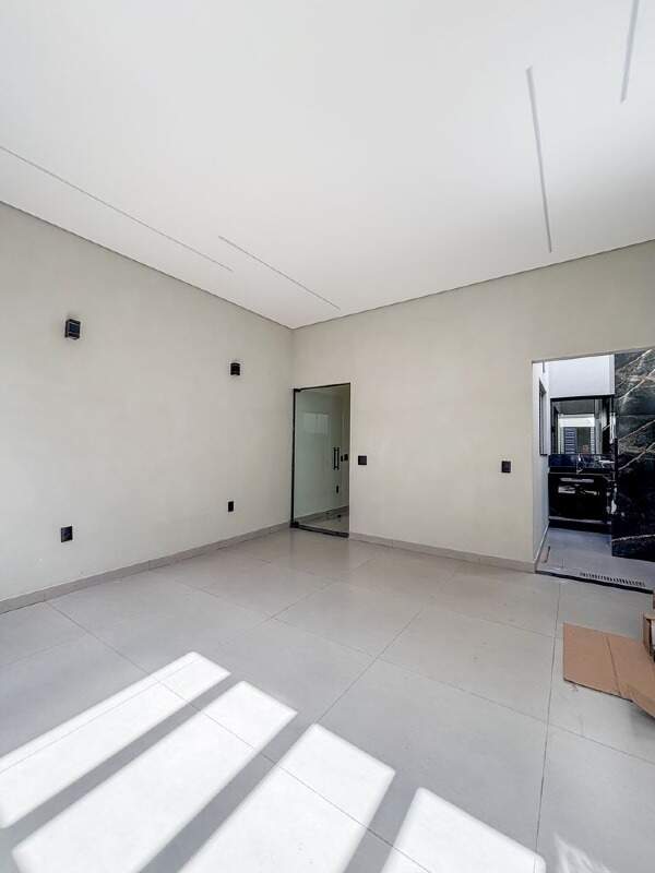 Casa à venda no Residencial Irineu Zanetti: 