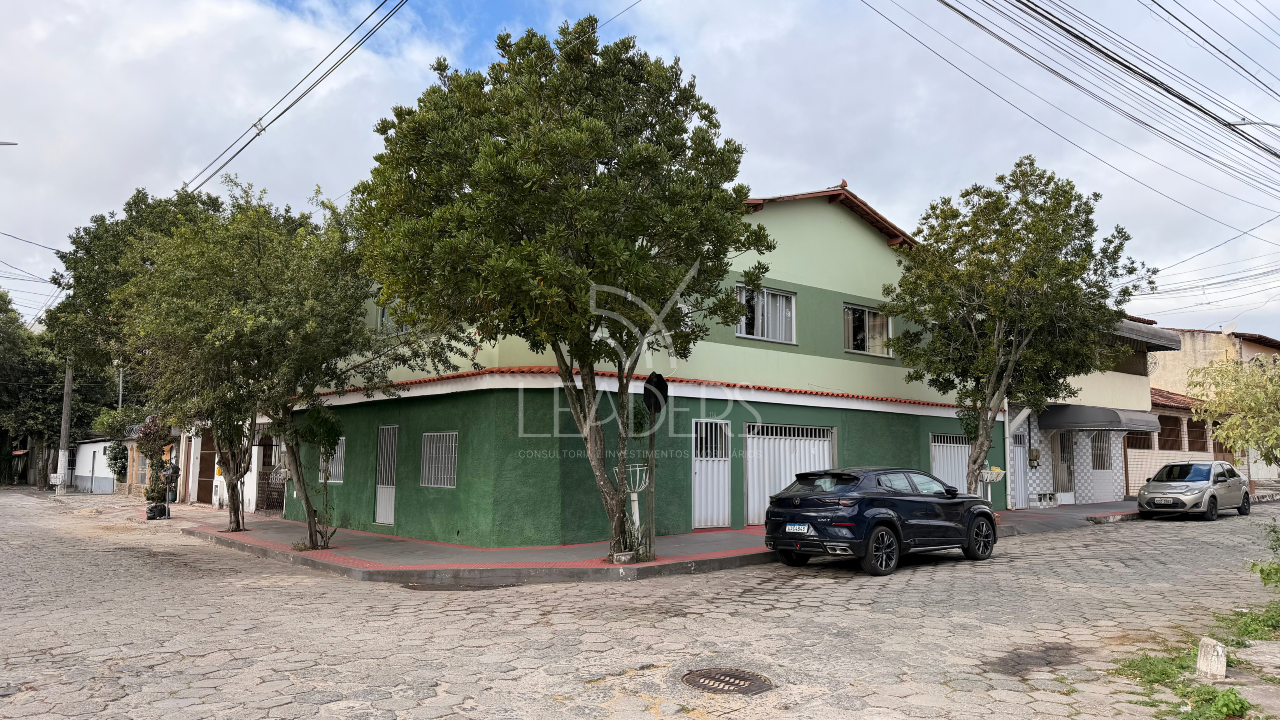 Casa à venda no Jardim Colorado: FACHADA DA CASA