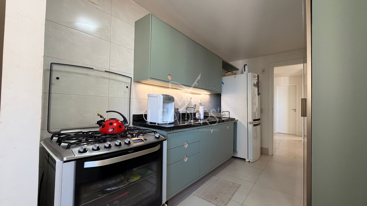Apartamento à venda no Praia de Itaparica: COZINHA