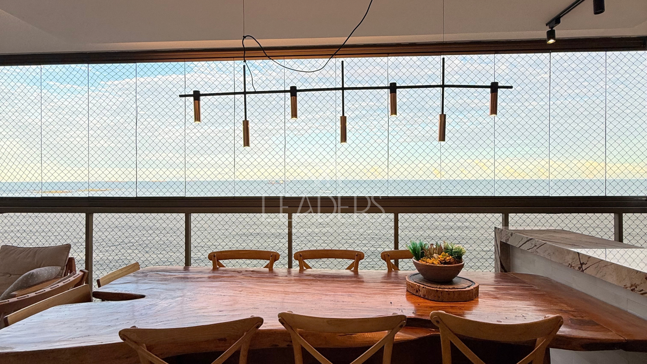 Apartamento à venda no Praia de Itaparica: VISTA FRENTE MAR