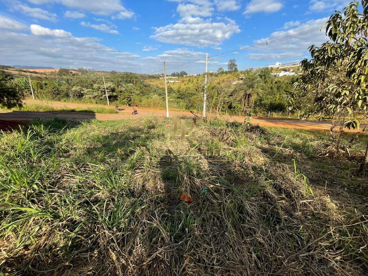 Lote à venda no Santa Rosa: 