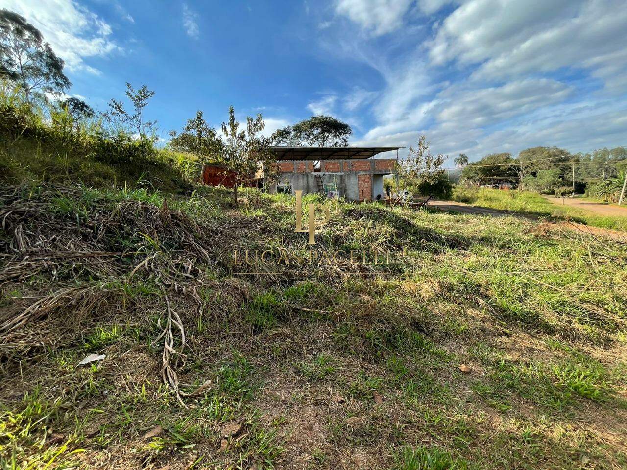 Lote à venda no Santa Rosa: 