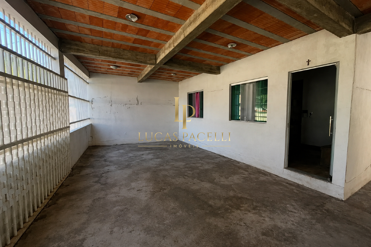 Casa à venda no Tancredo Neves: 