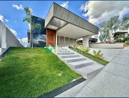 Casa à venda no VESPASIANO : 