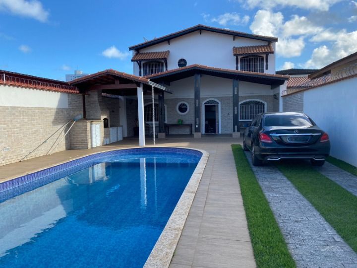  à vendaVila BalneáriaPraia Grande: 