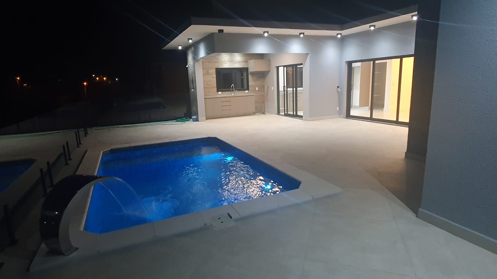  à vendaCondomínio Village IpanemaAraçoiaba da Serra: 