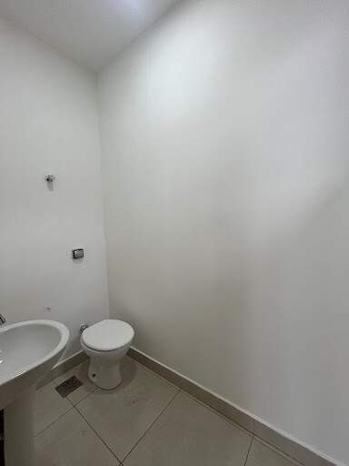 Ponto para aluguel no Botafogo: 