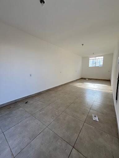 Ponto para aluguel no Centro: 