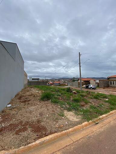 Terreno à venda no Nova Três Pontas: 