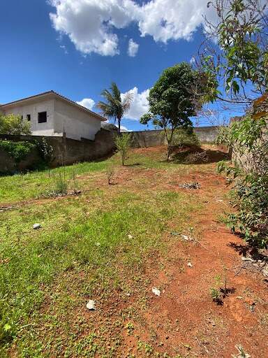 Terreno à venda no Santana: 