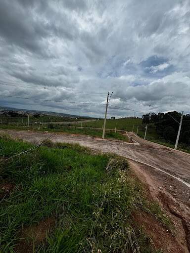 Terreno à venda no Industrial: 