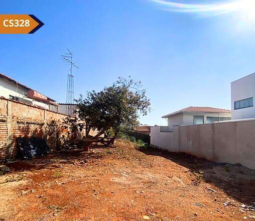 Terreno à venda no Catumbi: 