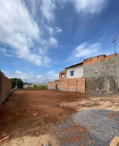 Terreno à venda no Nova Três Pontas: 