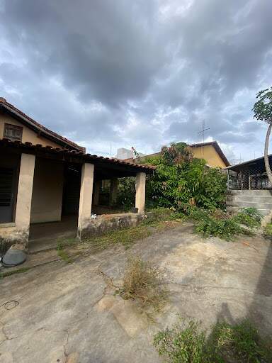 Casa à venda no Centro: 