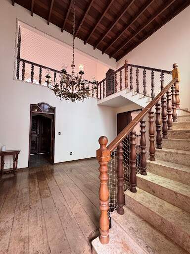 Casa à venda no Centro: 