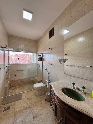 Casa à venda no Centro: 