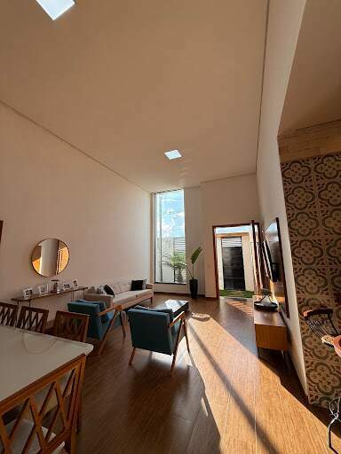 Casa à venda no Do Século: 