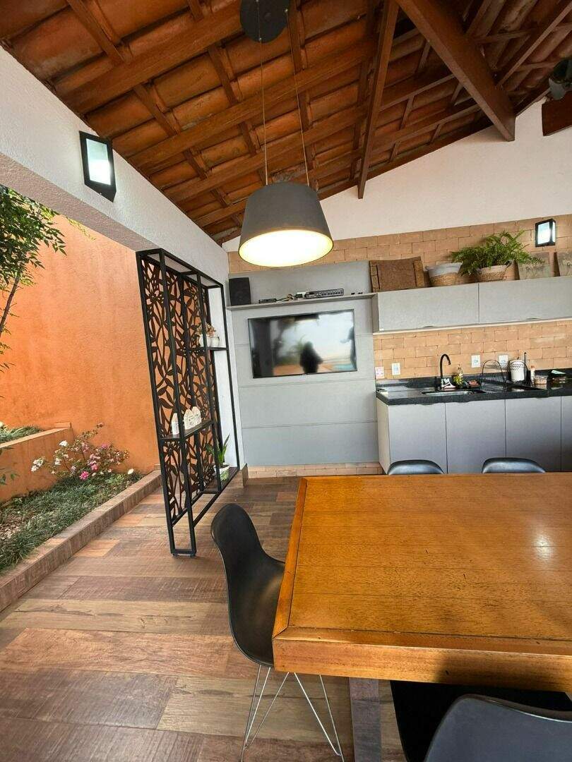 Casa à venda no Centro: 