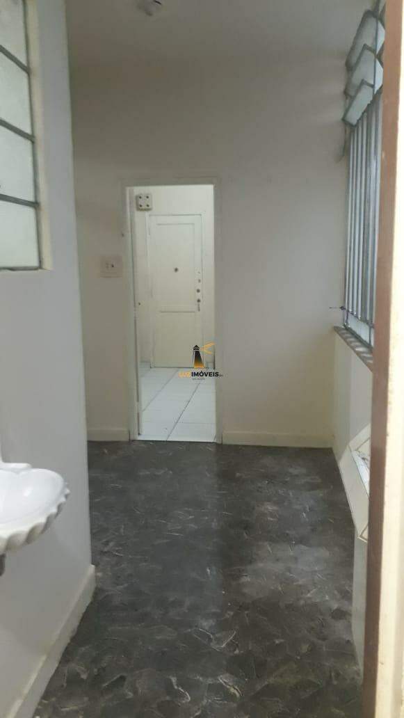 Apartamento à venda com 3 quartos, 200m² - Foto 13