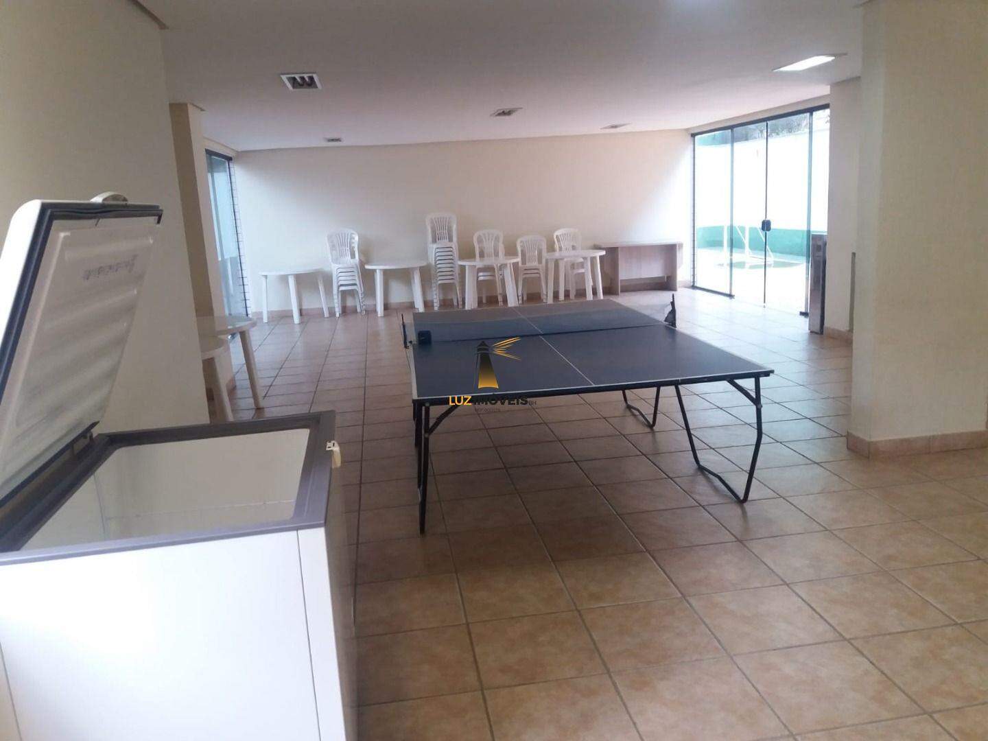 Apartamento à venda com 4 quartos, 140m² - Foto 18