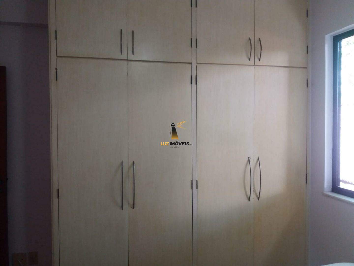 Apartamento à venda com 4 quartos, 140m² - Foto 8