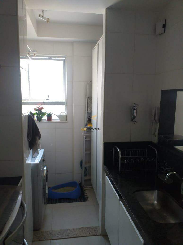 Apartamento à venda com 2 quartos, 68m² - Foto 24