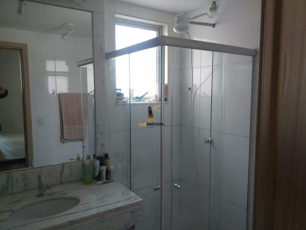 Apartamento à venda com 2 quartos, 68m² - Foto 6