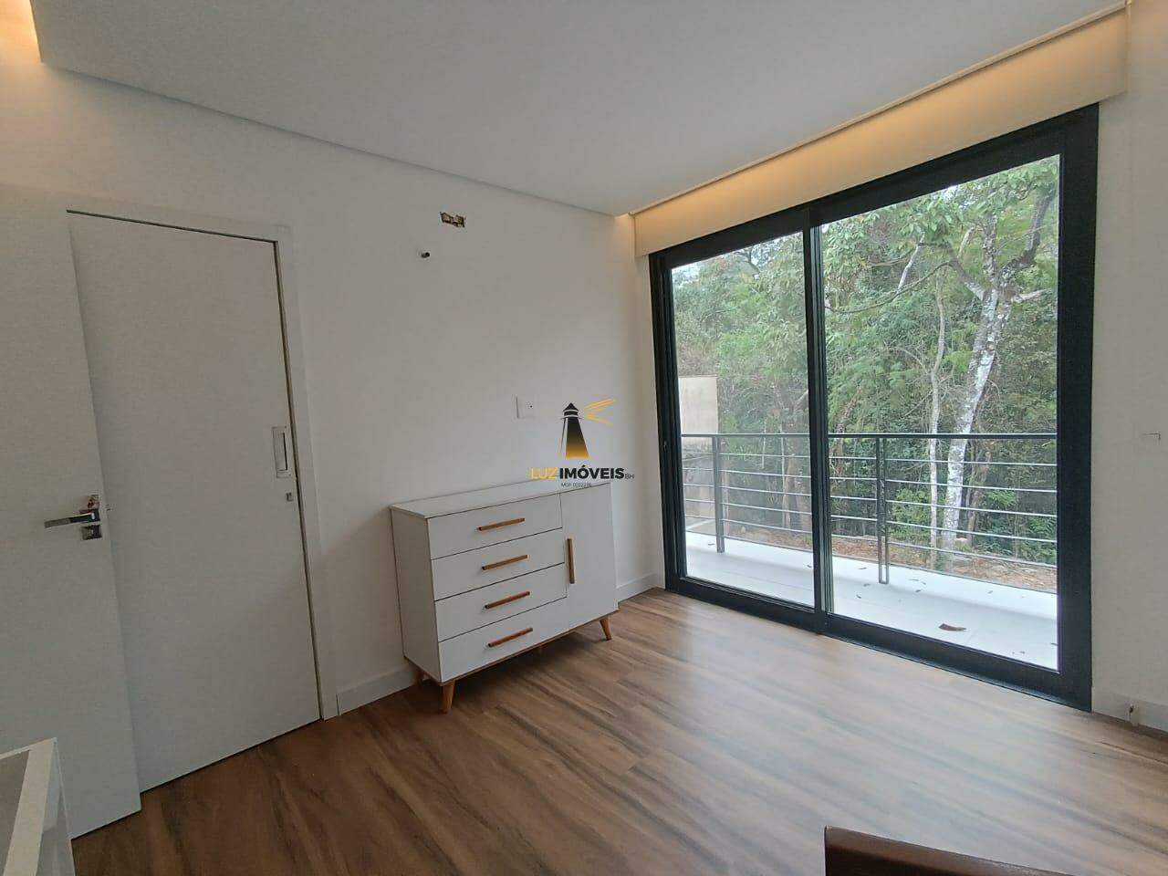 Casa, 4 quartos, 285 m² - Foto 4