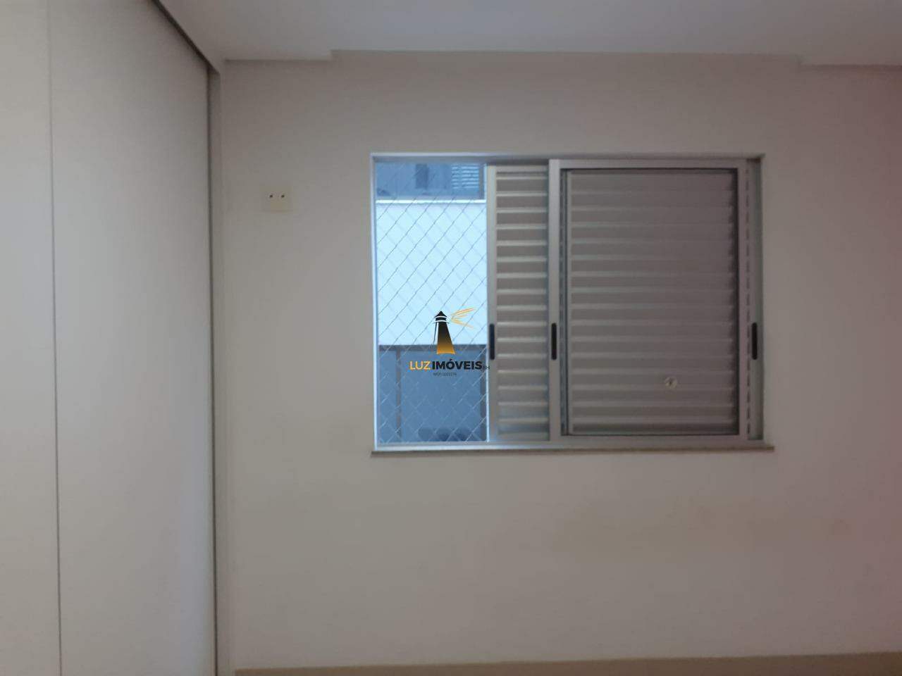 Apartamento à venda com 3 quartos, 113m² - Foto 8