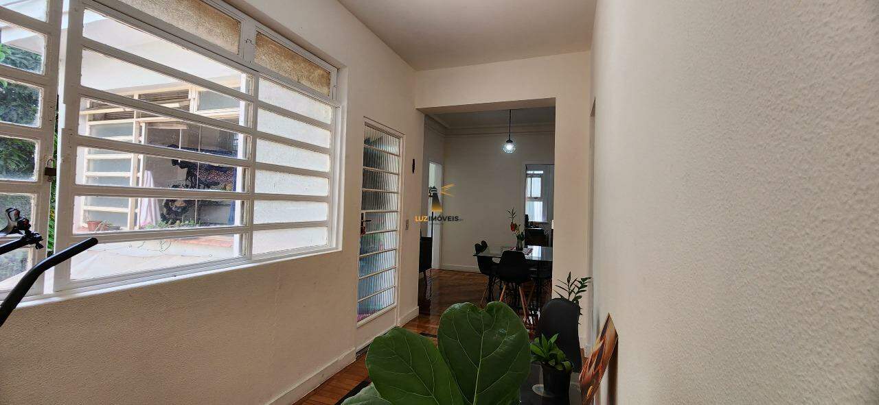 Casa à venda com 1 quarto, 440m² - Foto 8