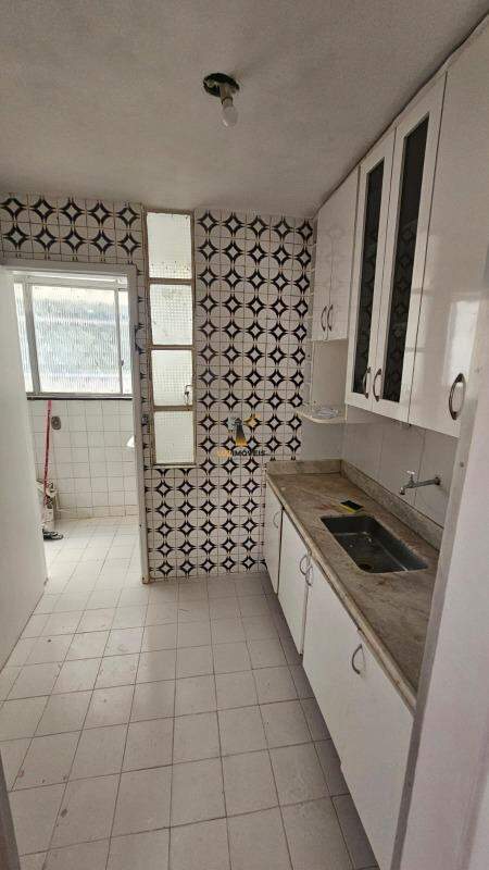 Apartamento à venda com 3 quartos, 106m² - Foto 13