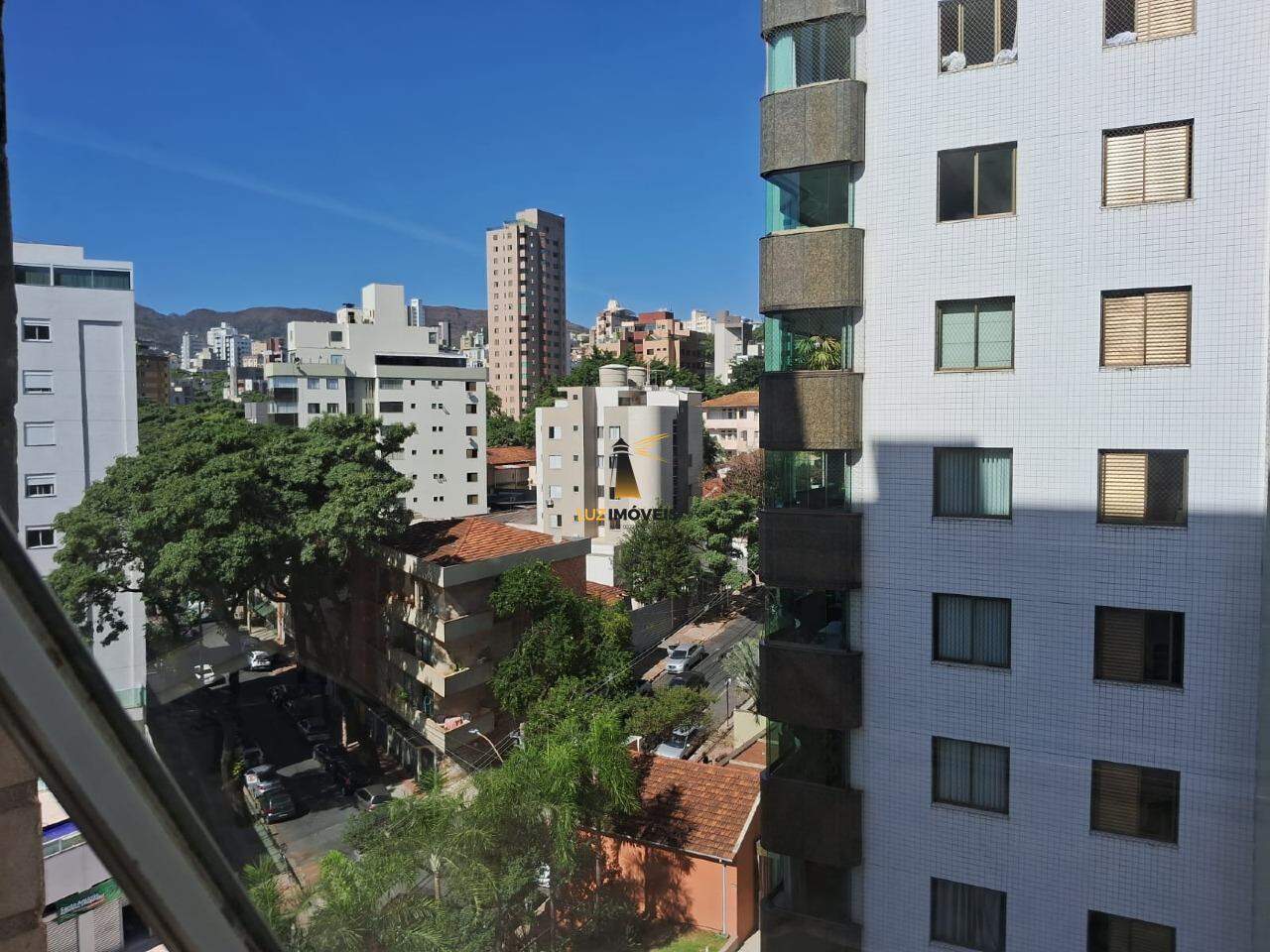 Apartamento à venda com 4 quartos, 239m² - Foto 22