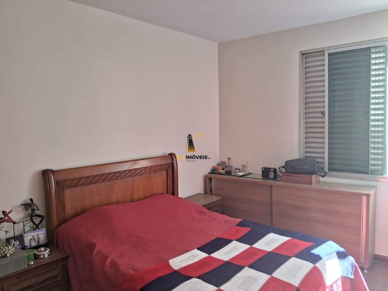 Apartamento à venda com 4 quartos, 239m² - Foto 14