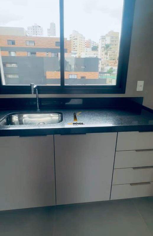 Apartamento à venda com 2 quartos, 62m² - Foto 21