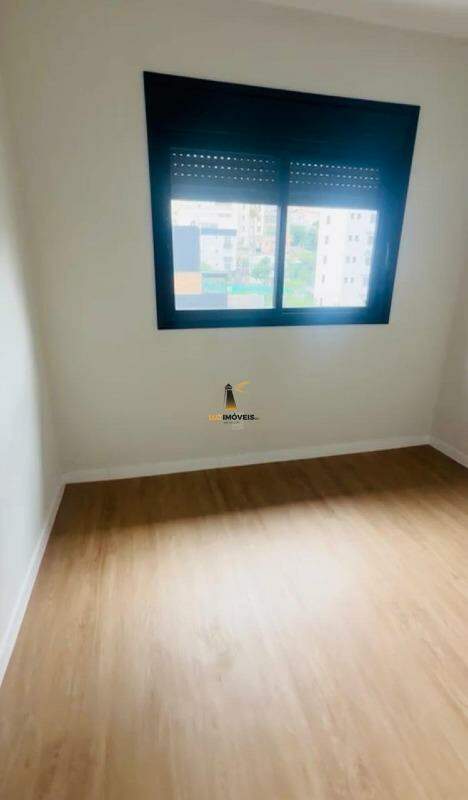 Apartamento à venda com 2 quartos, 62m² - Foto 11